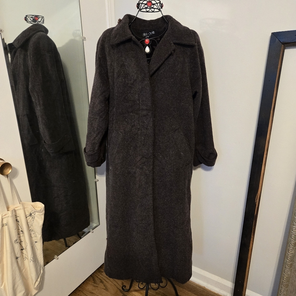 Steve And SEARLE brown Size 8 Long Coat Dark Winter Cold
